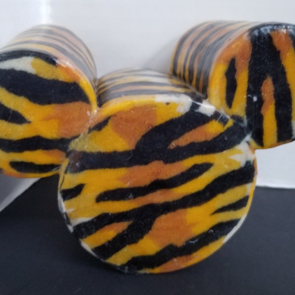 NEW 2001 Disneyworld ANIMAL KINGDOM Handmade Mickey Mouse Head LARGE Candle